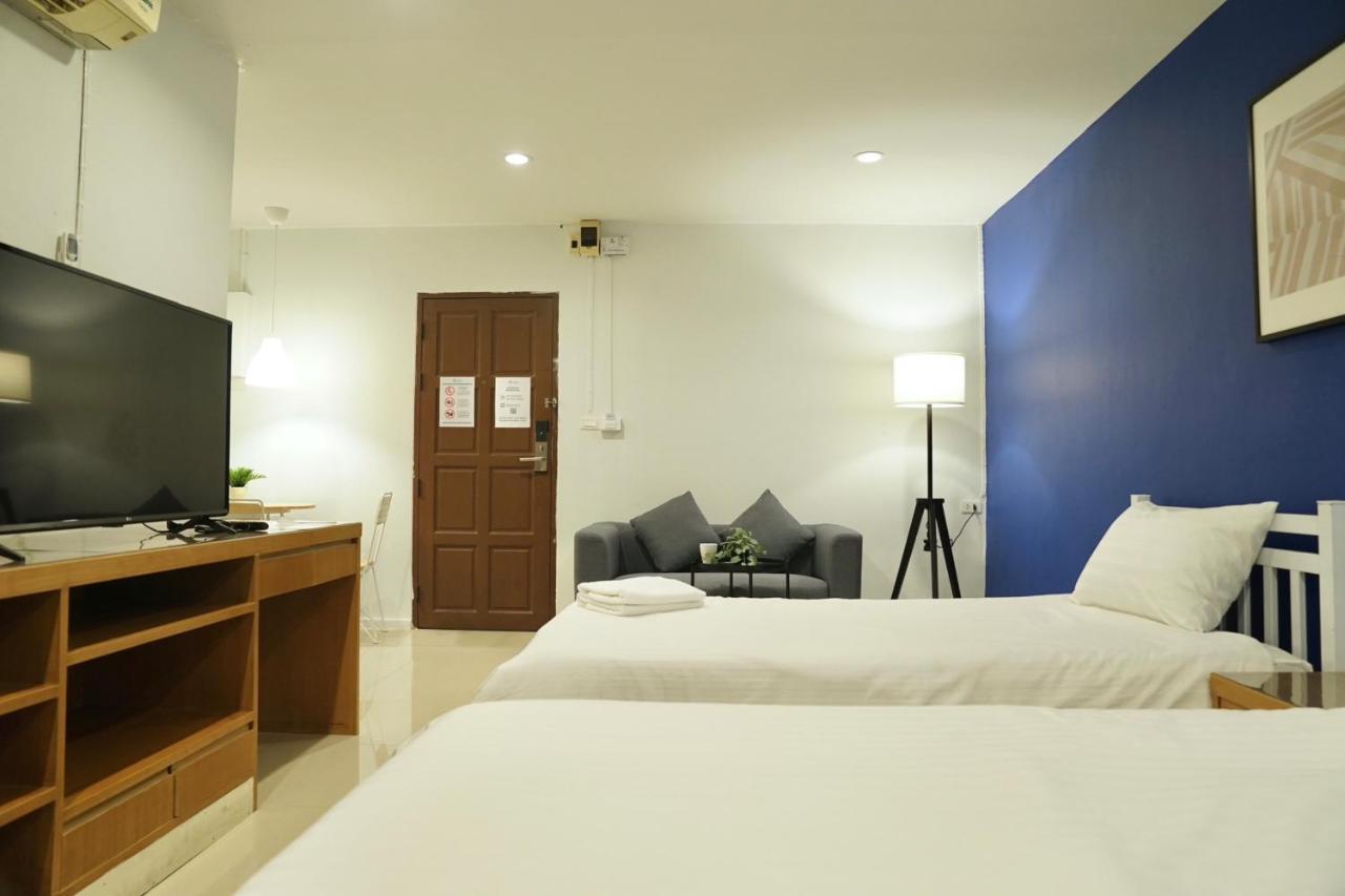 The View Residence Bangkok Bagian luar foto