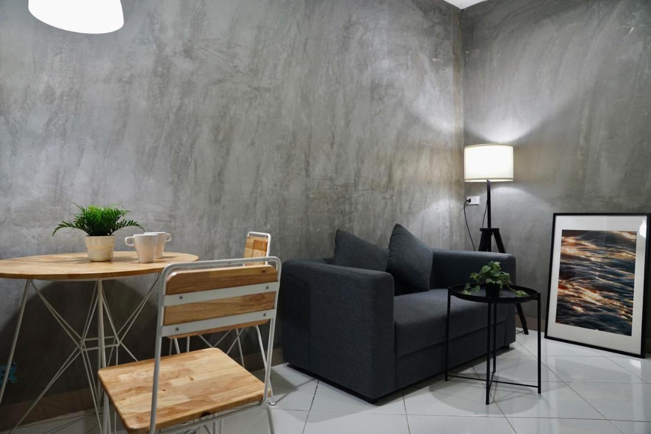 The View Residence Bangkok Bagian luar foto