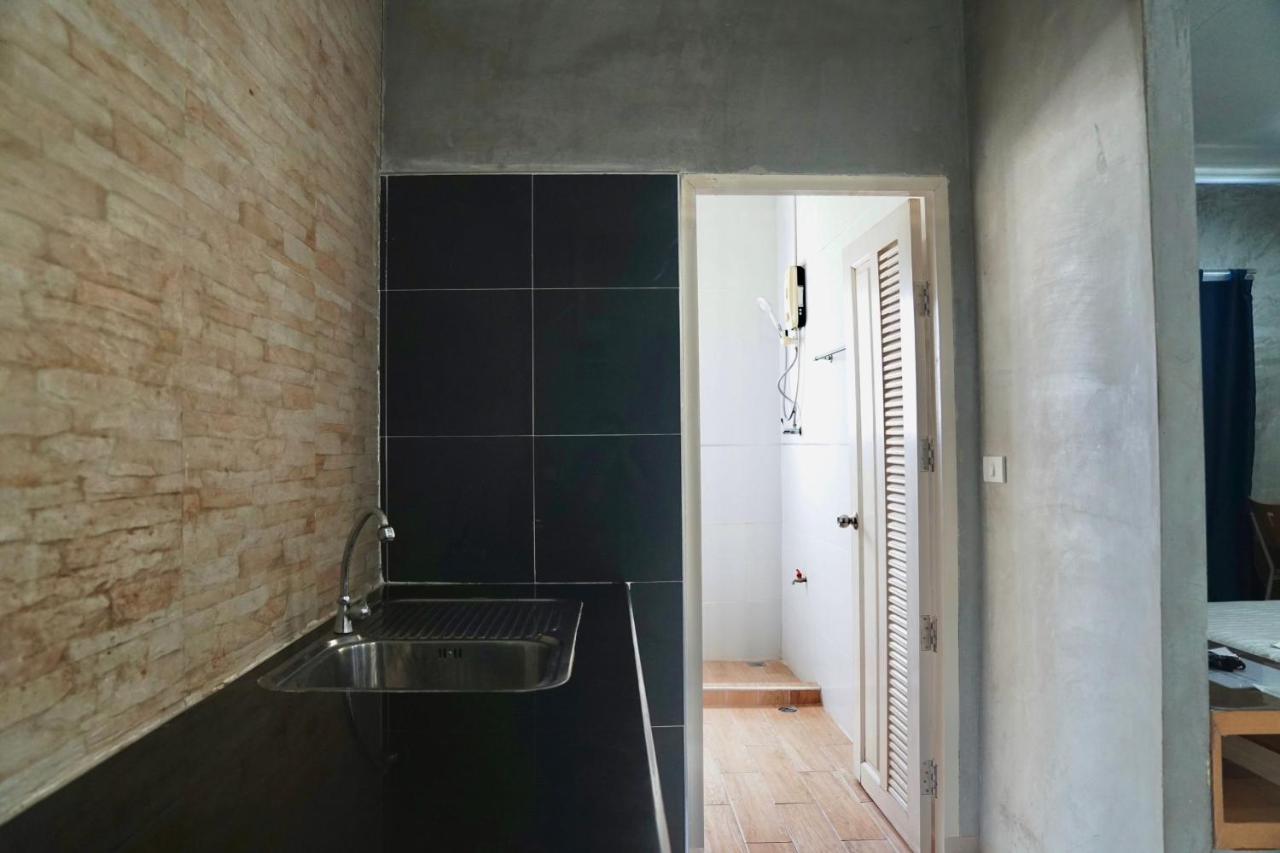 The View Residence Bangkok Bagian luar foto