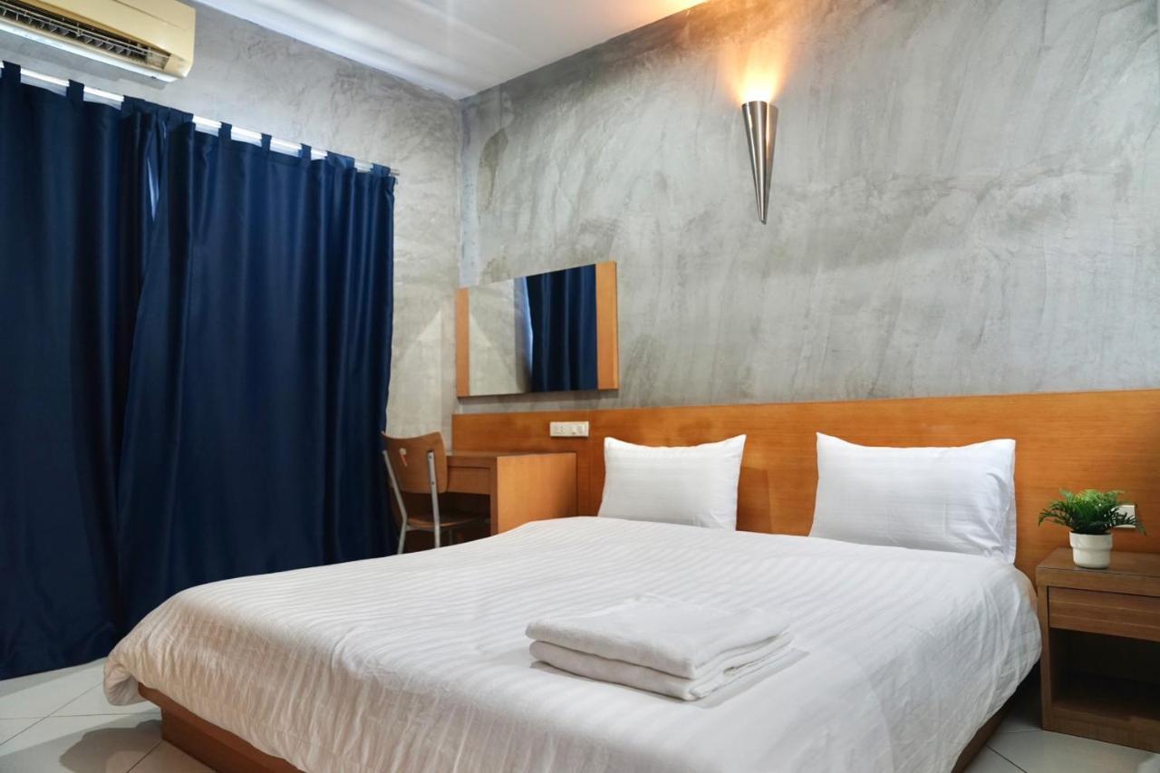 The View Residence Bangkok Bagian luar foto